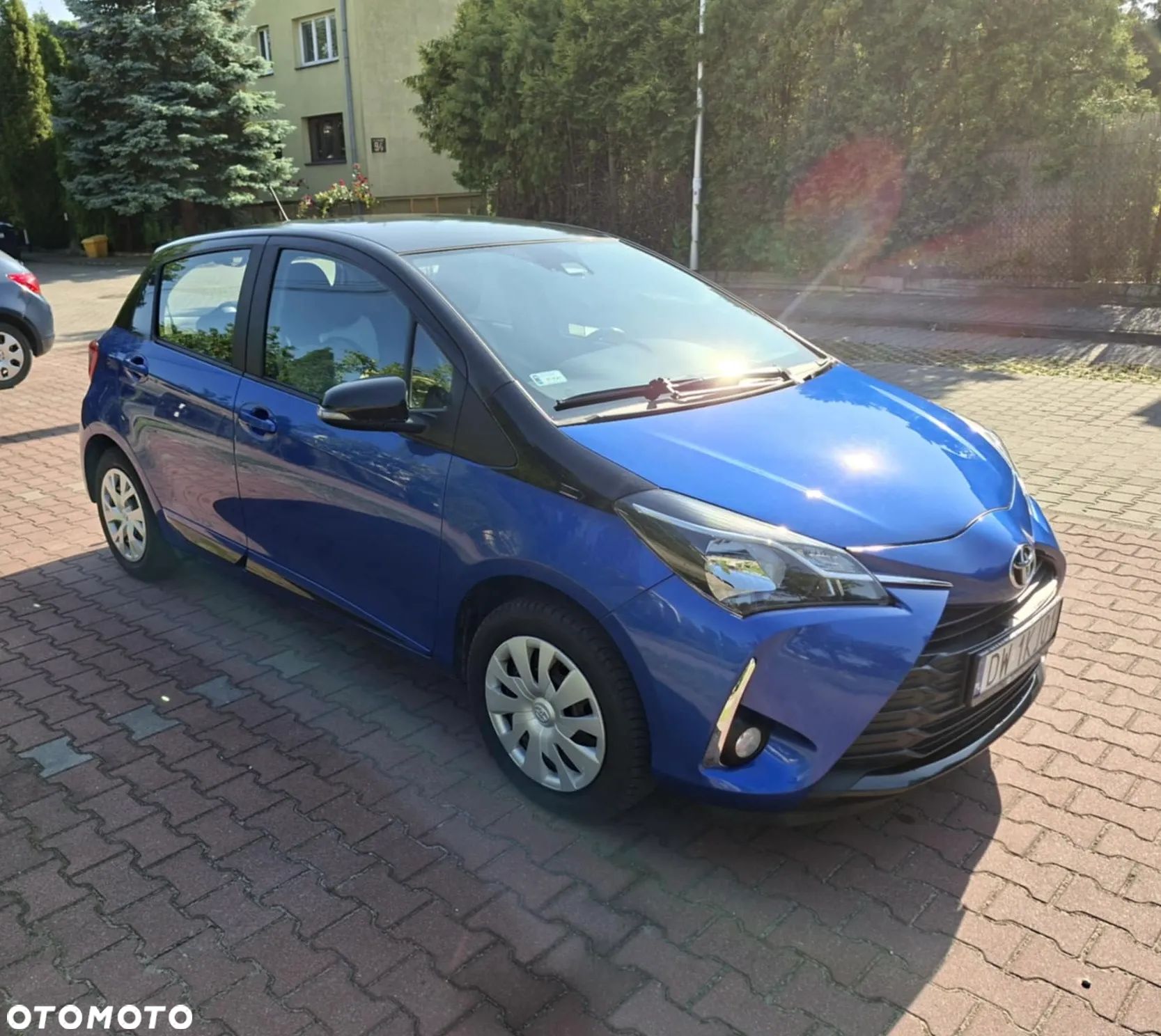 Toyota Yaris 1.5 Premium - 1