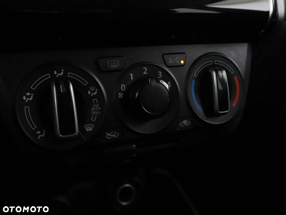 Suzuki Swift 1.2 Dualjet Hybrid Club - 26