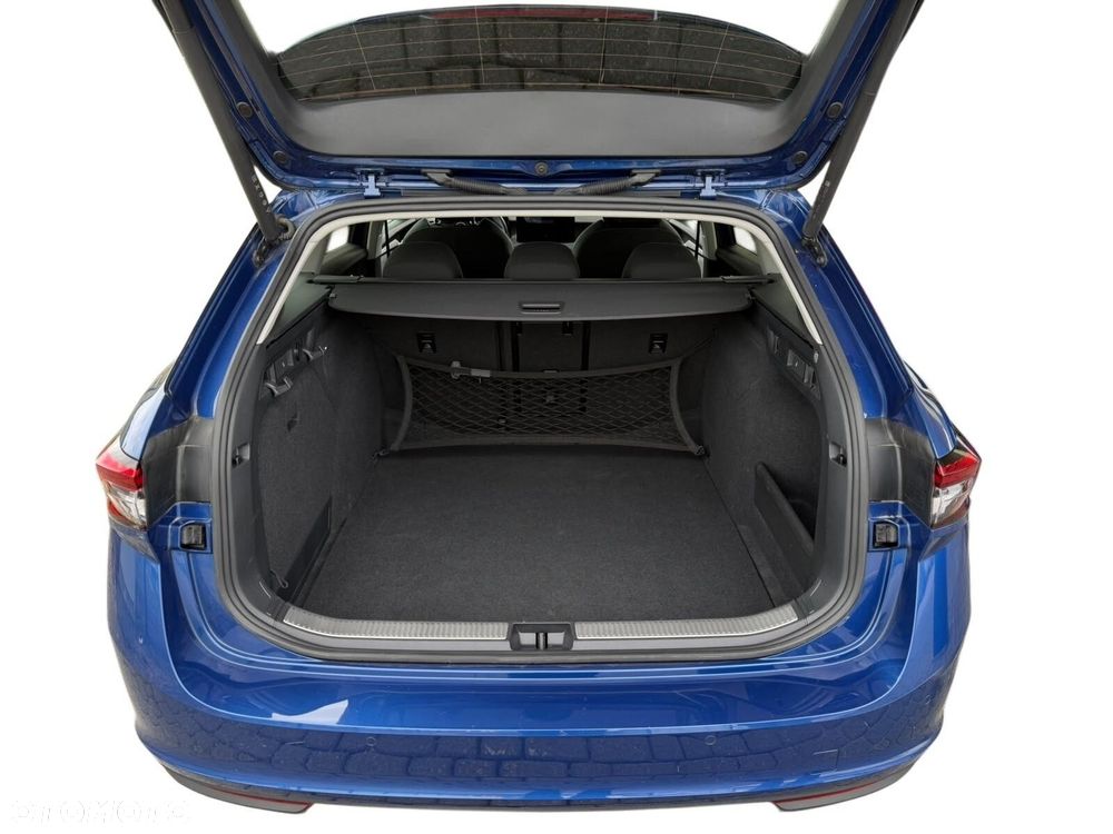 Skoda Superb 1.5 TSI mHEV Selection DSG - 31