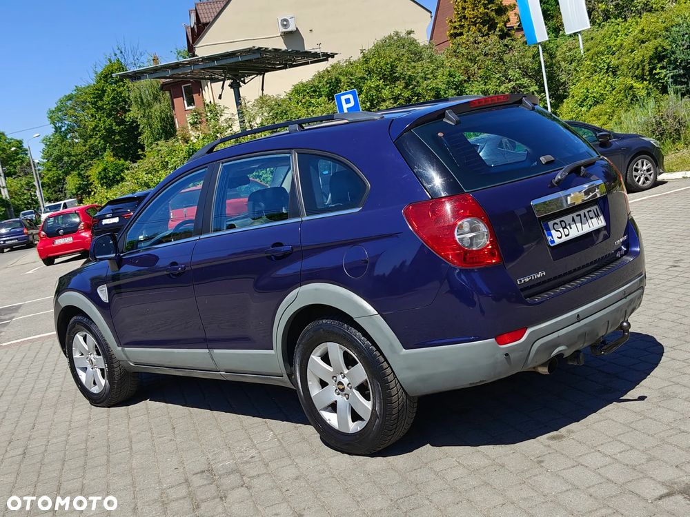 Chevrolet Captiva 2.0 4WD 5 Sitzer LS - 16