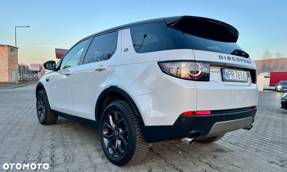 Land Rover Discovery Sport 2.0 TD4 HSE - 3