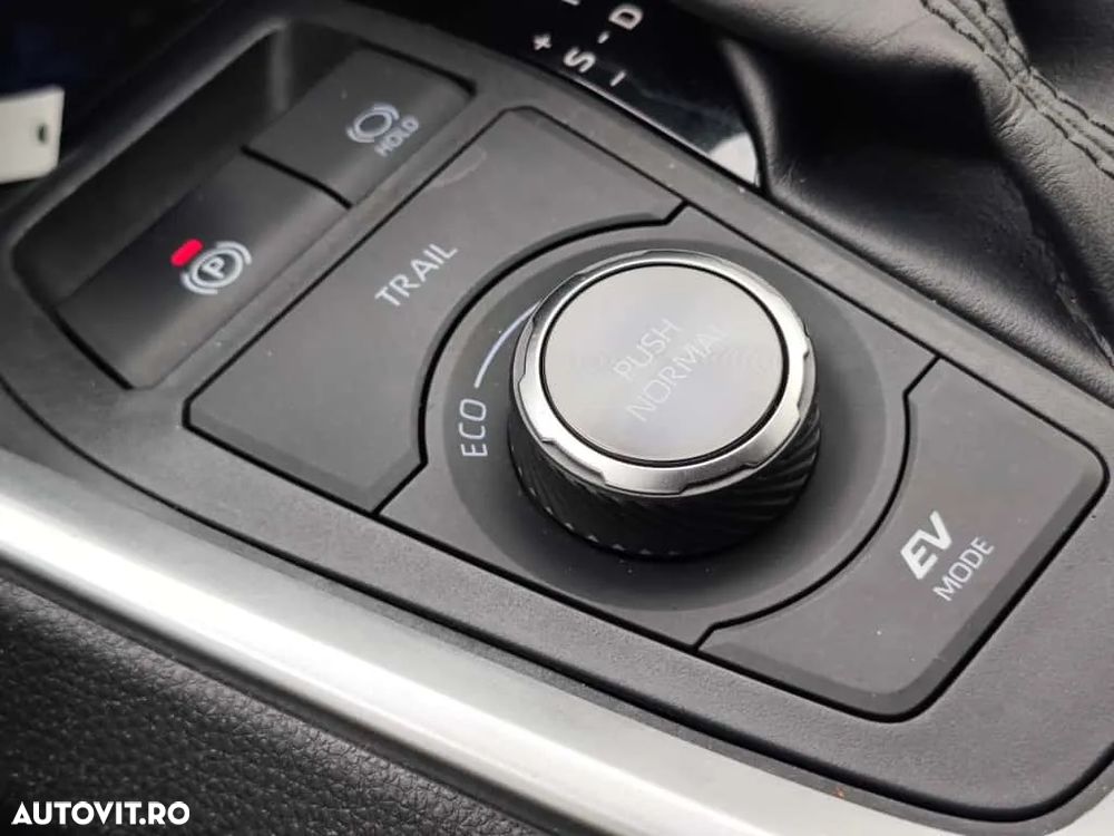 Toyota RAV4 2.5 4x4 Hybrid Lounge - 23