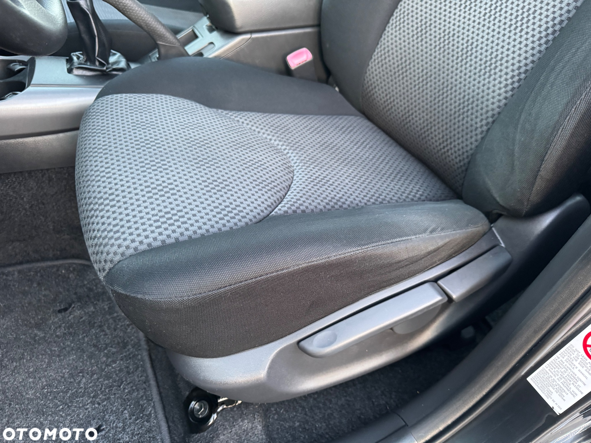 Toyota RAV4 2.0 4x4 Sol - 14