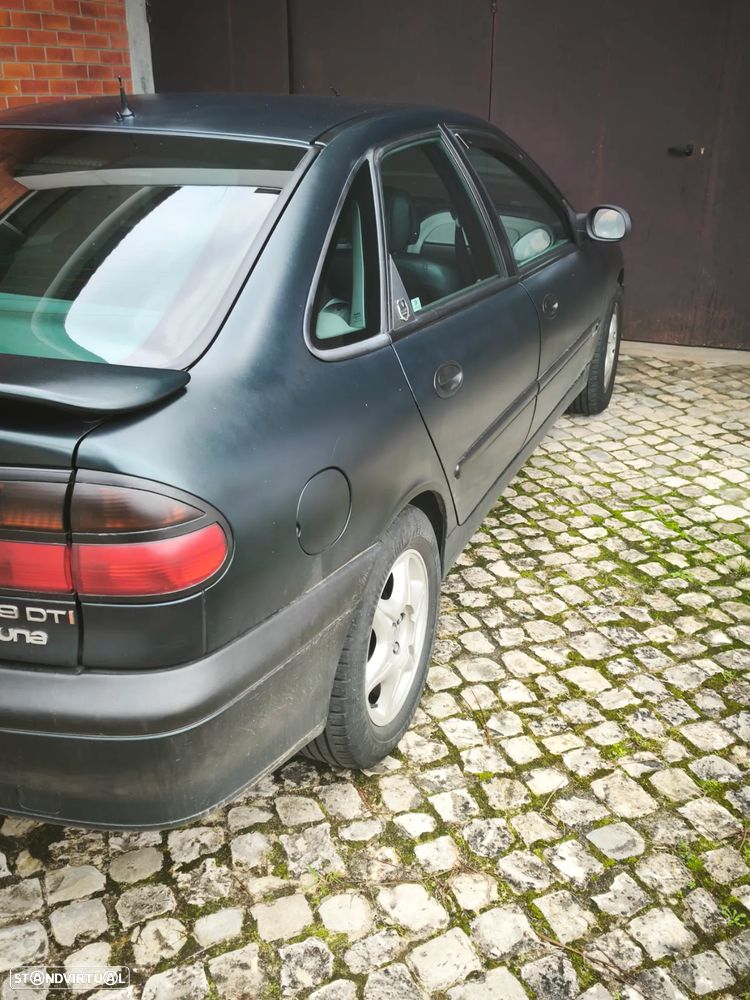 Renault Laguna 1.9 dTi RXT - 5