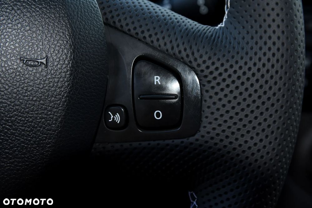 Renault TRAFIC - 21