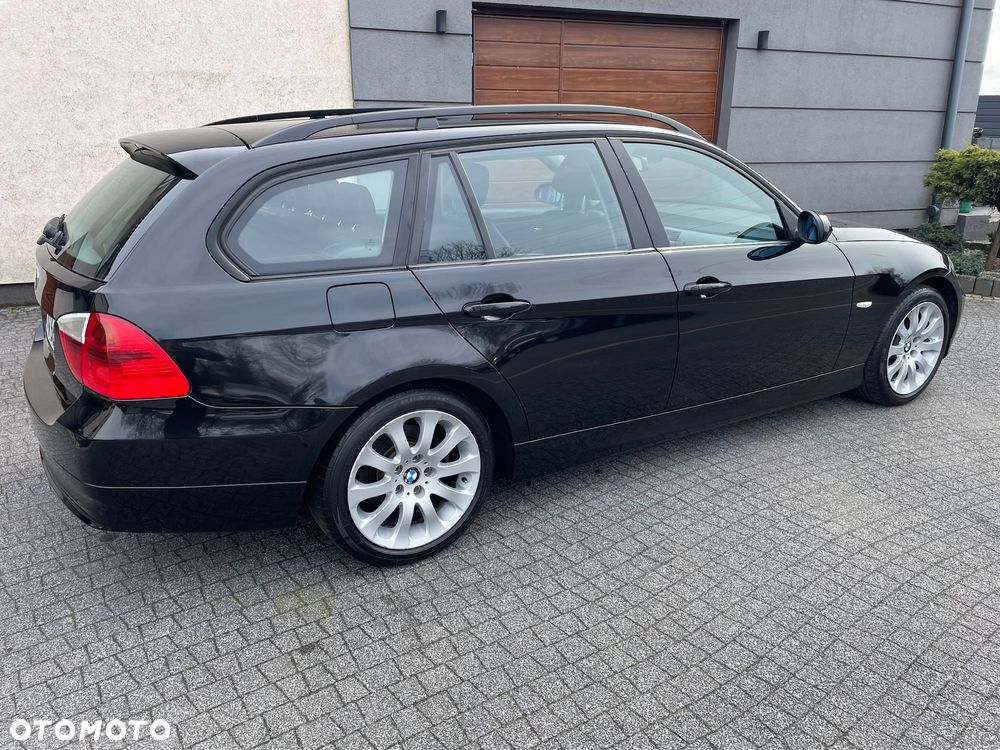 BMW Seria 3 - 11