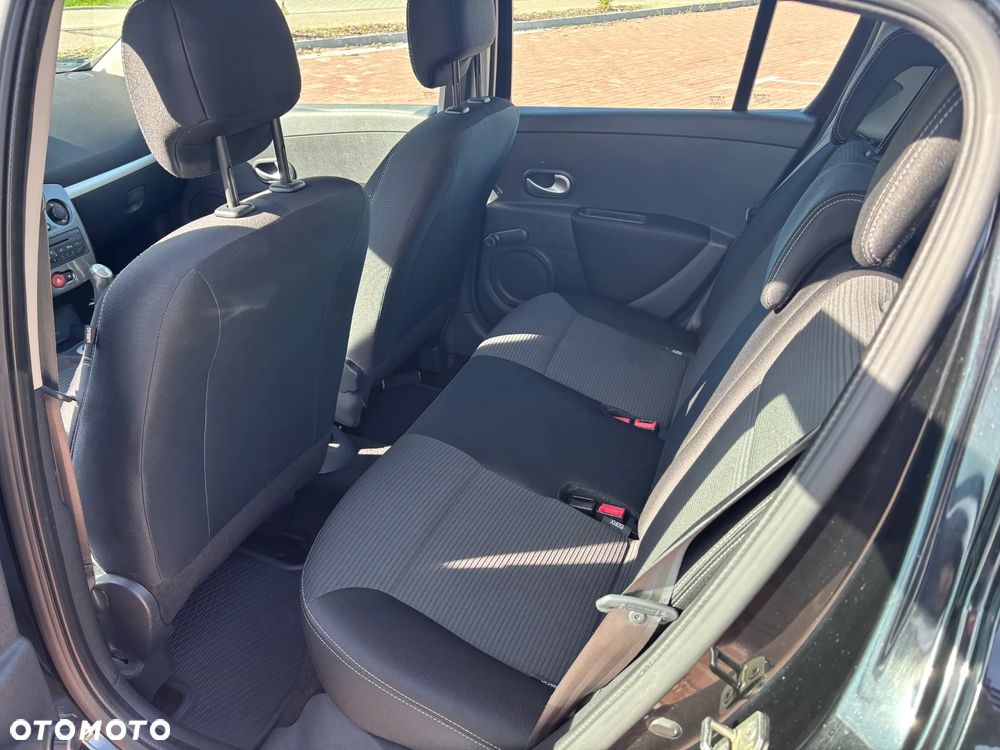 Renault Clio 1.2 16V TCE Dynamique - 5