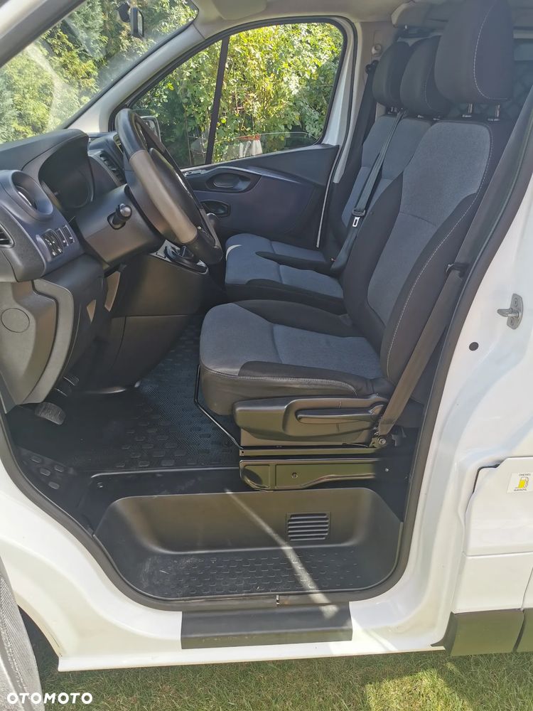 Opel Vivaro L2H1 2.9t Edition Tour - 10