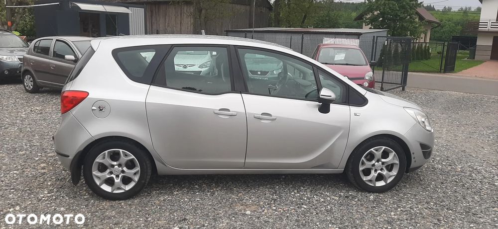 Opel Meriva - 16