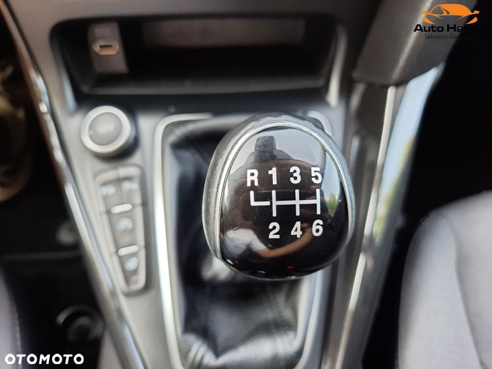 Ford Focus 1.5 EcoBoost STart-Stopp-System TITANIUM - 32