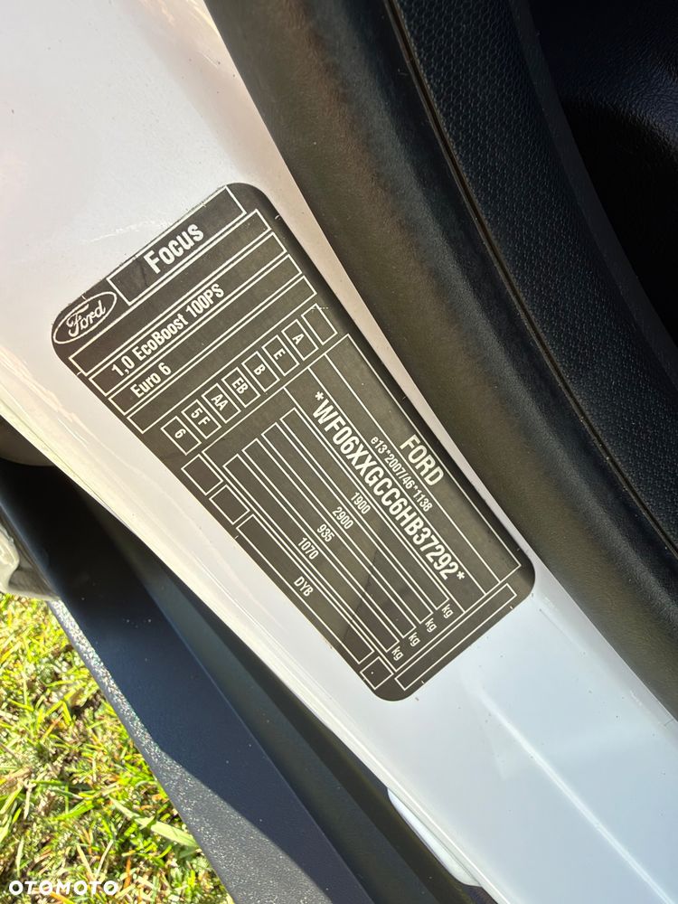 Ford Focus - 34