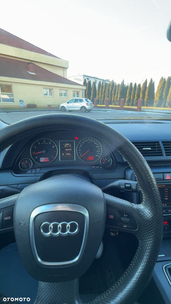 Audi A4 Limousine 2.0T FSI - 5