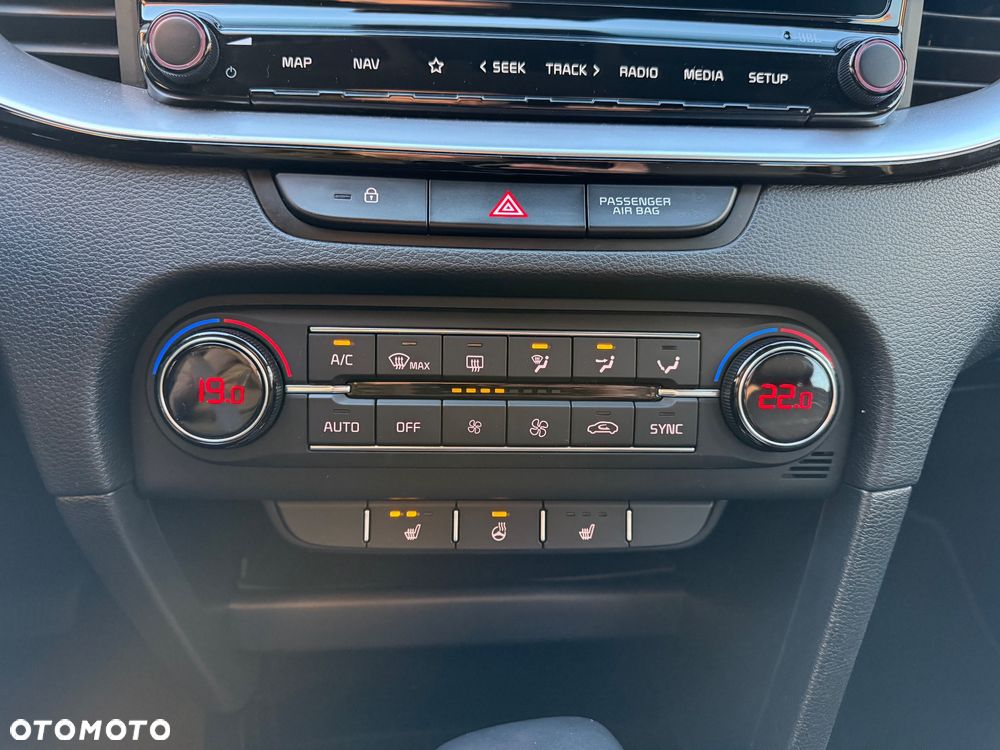 Kia XCeed 1.6 CRDi SCR L DCT - 13