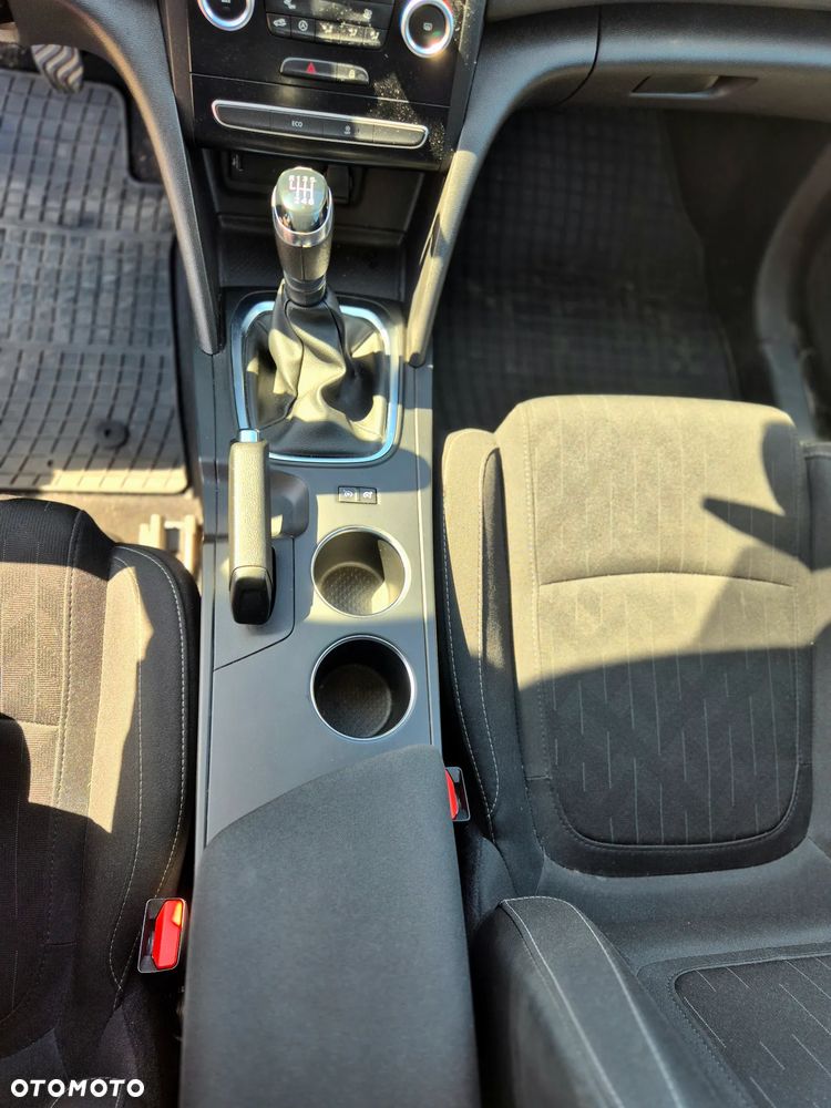Renault Megane 1.3 TCe FAP Limited - 27