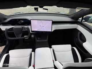 Tesla Model S Plaid AWD - 29
