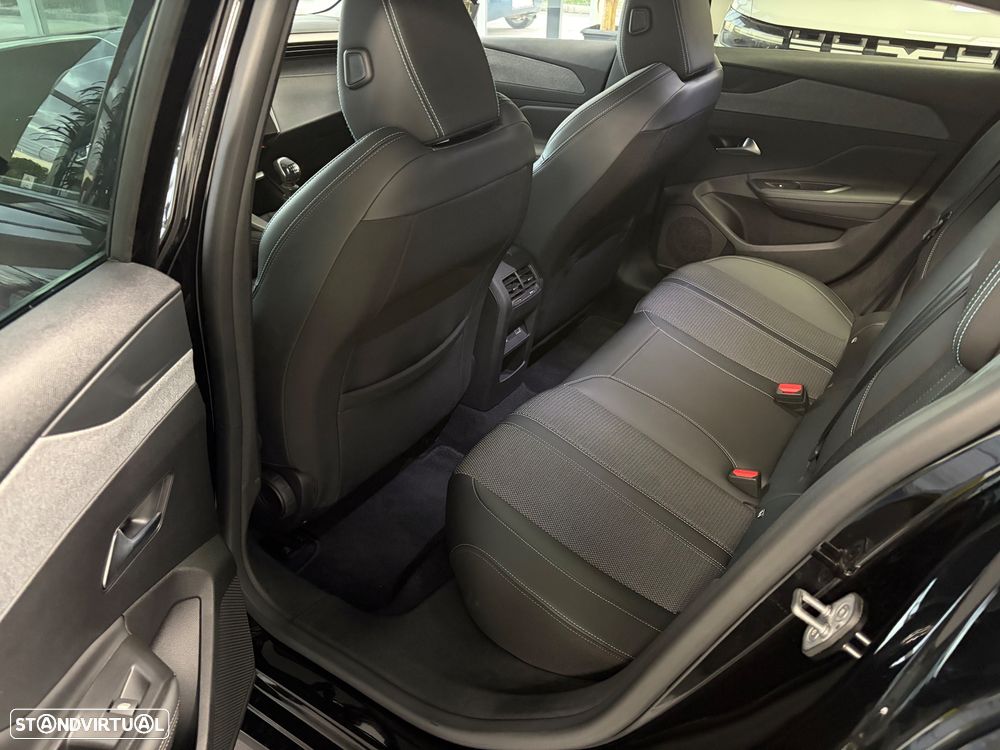 Peugeot 308 2024 photo 5