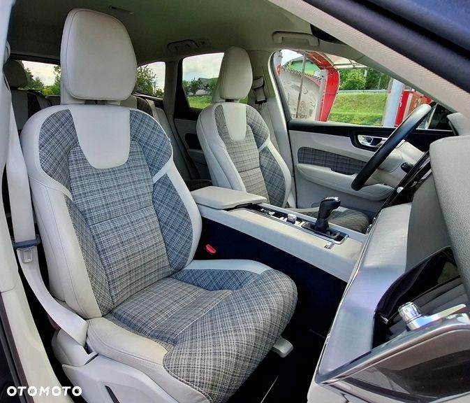 Volvo XC 60 D4 Inscription - 6
