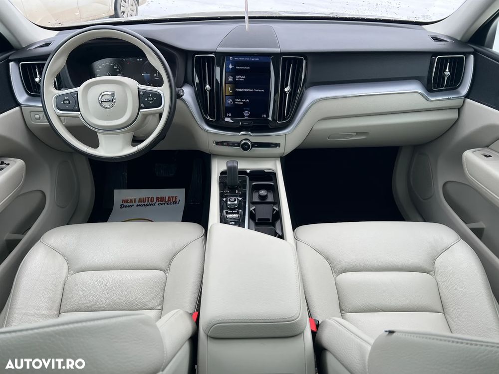Volvo XC 60 T6 AWD Recharge Geartronic Inscription Expression - 9