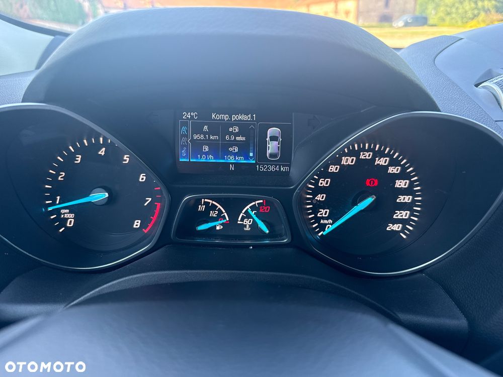 Ford Kuga - 21