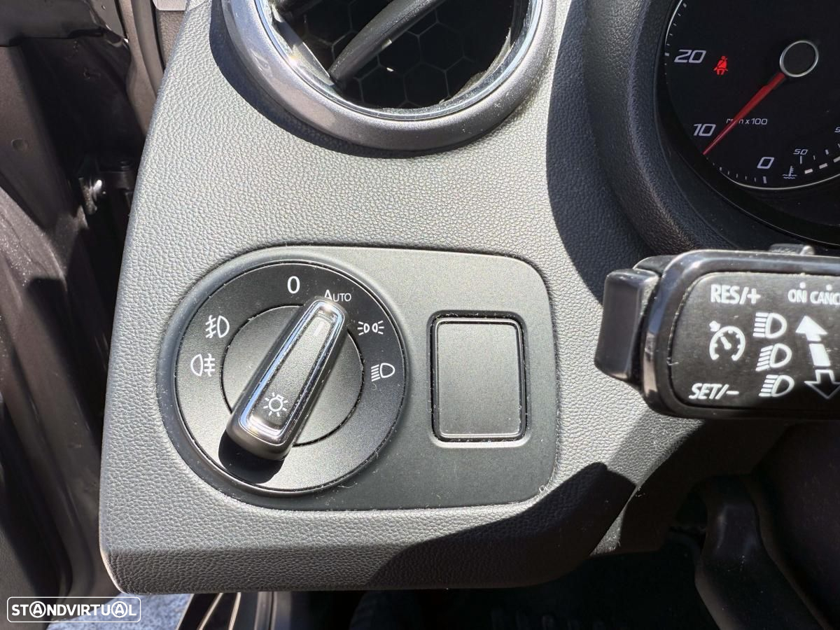 SEAT Ibiza ST 1.4 TDI FR - 28
