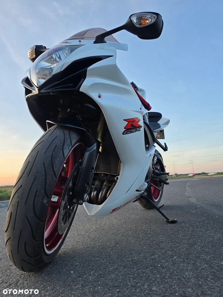 Suzuki GSX-R - 18