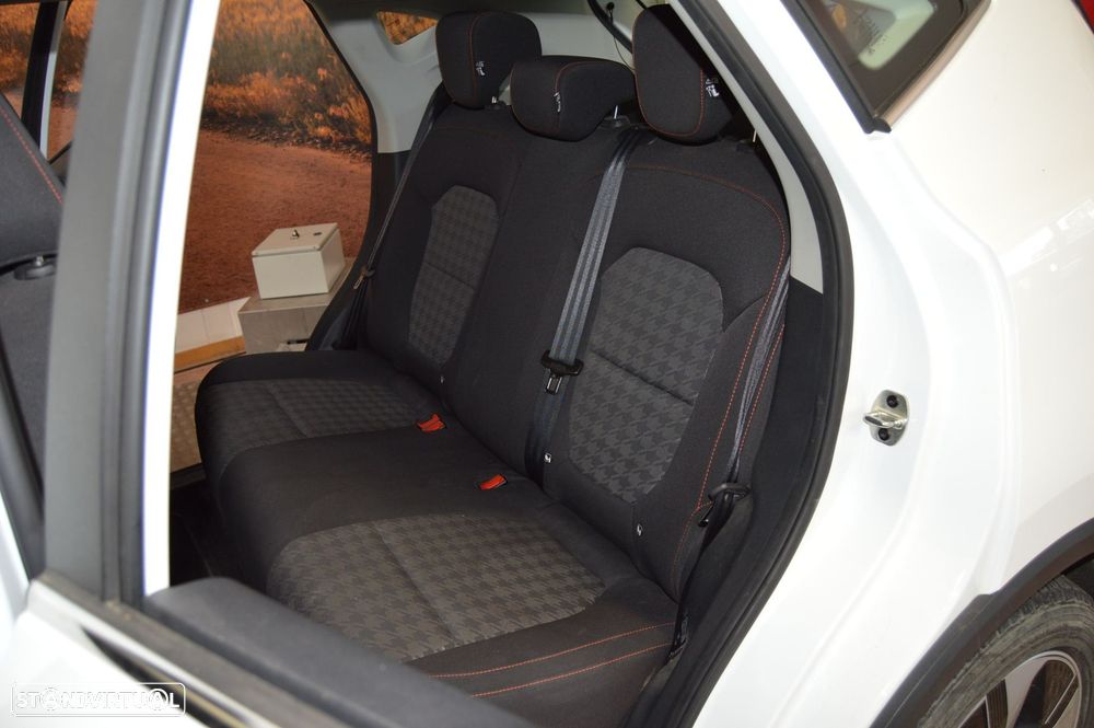 MG ZS Standard Comfort - 21