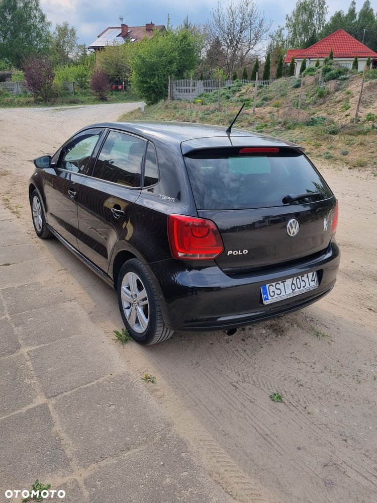 Volkswagen Polo 1.4 16V Comfortline - 10