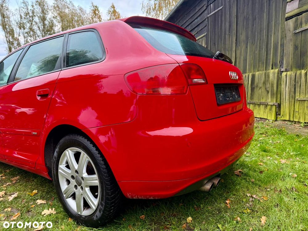Audi A3 Sportback - 2