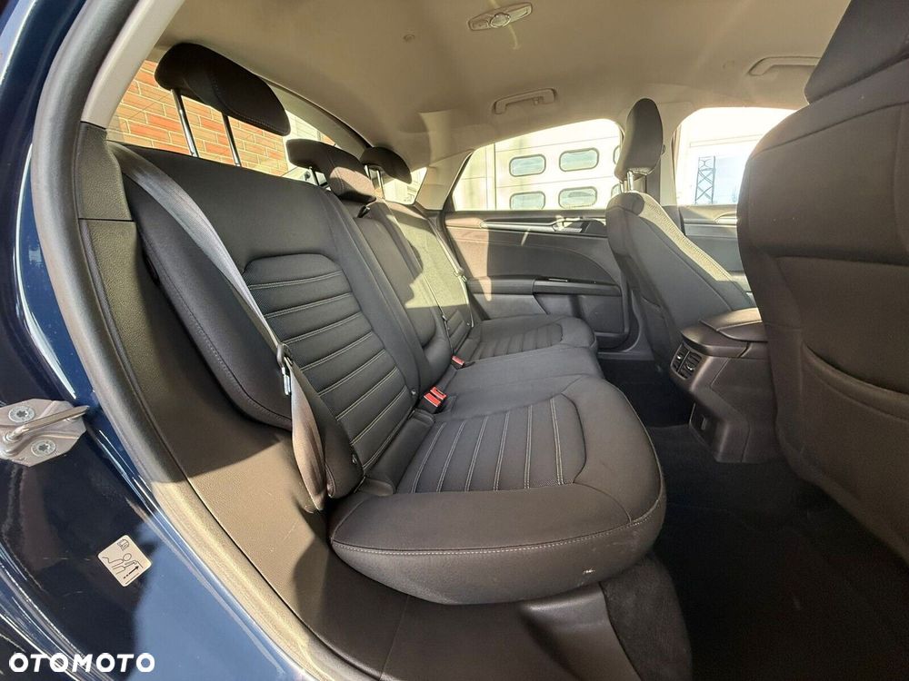 Ford Mondeo - 13