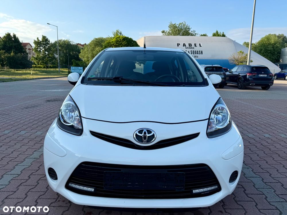 Toyota Aygo 1.0 VVT-i Sol EU5 MM - 12