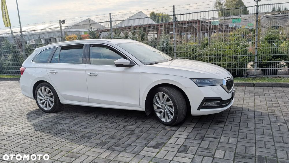 Skoda Octavia Combi 1.4 TSI iV DSG Style - 11