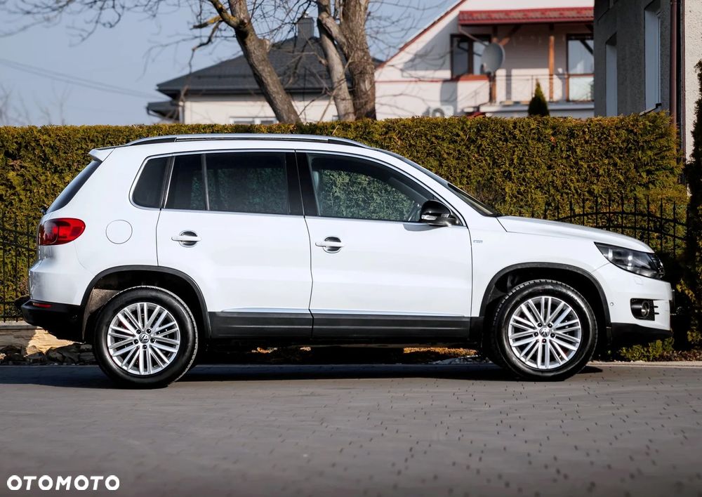 Volkswagen Tiguan - 4