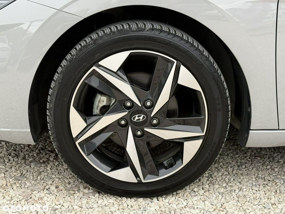 Hyundai Elantra 1.6 Smart CVT - 10