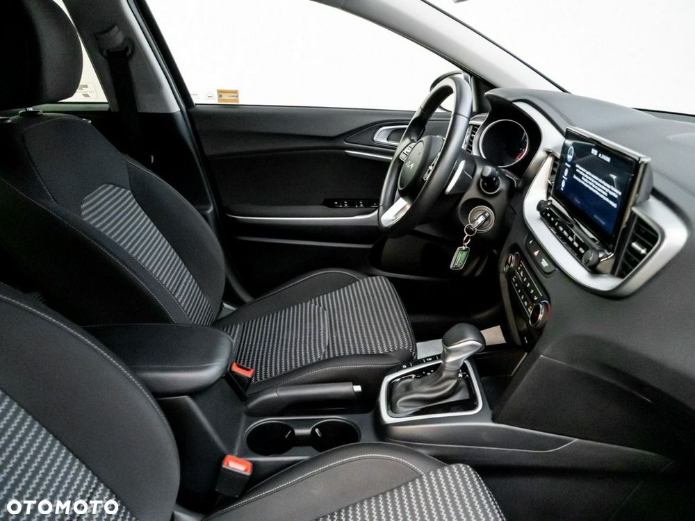 Kia XCeed 1.5 T-GDI M DCT - 18