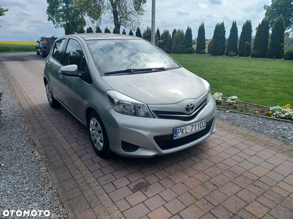 Toyota Yaris 1.4 D-4D Luna EU5 - 4