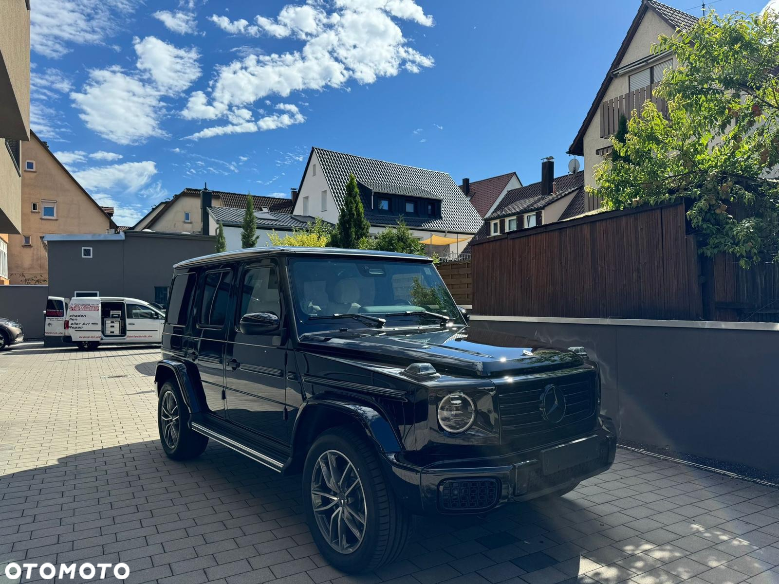 Mercedes-Benz Klasa G 450 d 9G-TRONIC - 3