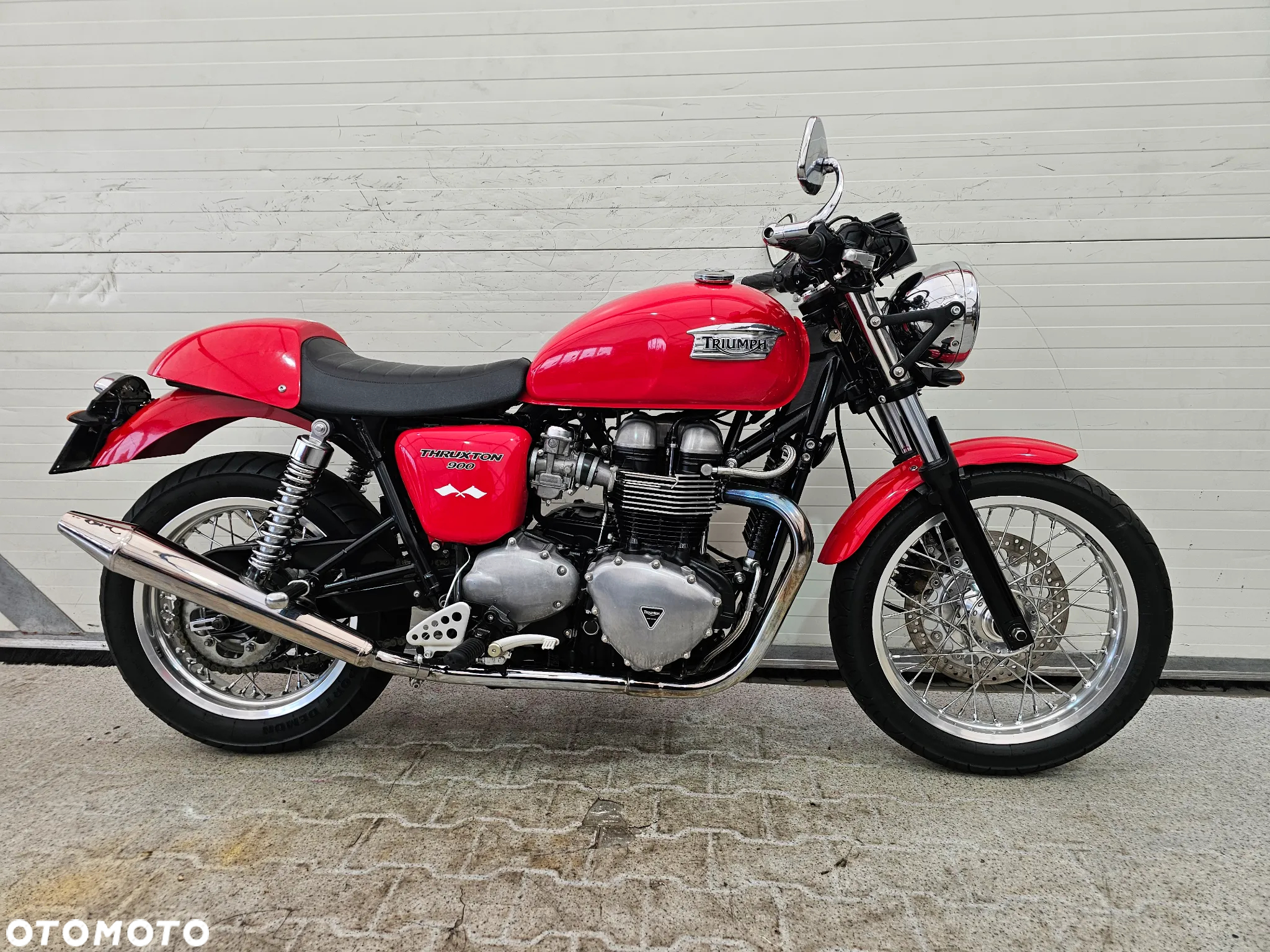 Triumph Thruxton - 4
