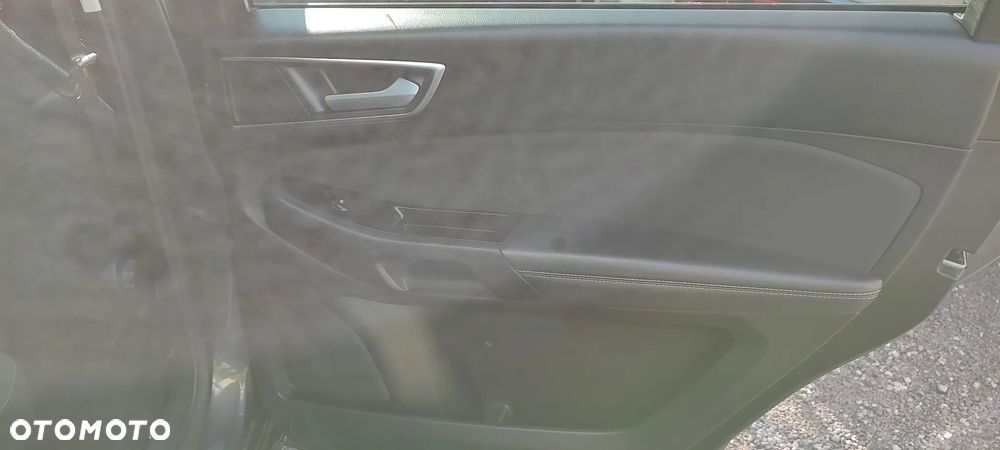Ford S-Max 2.0 EcoBlue Titanium - 20
