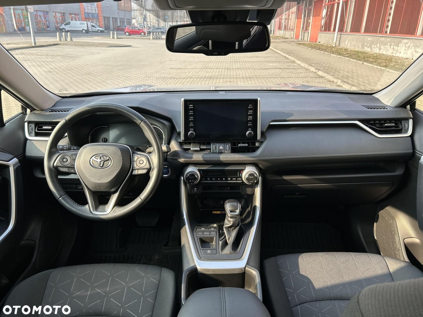 Toyota RAV4 2.5 Hybrid Comfort 4x2 - 13