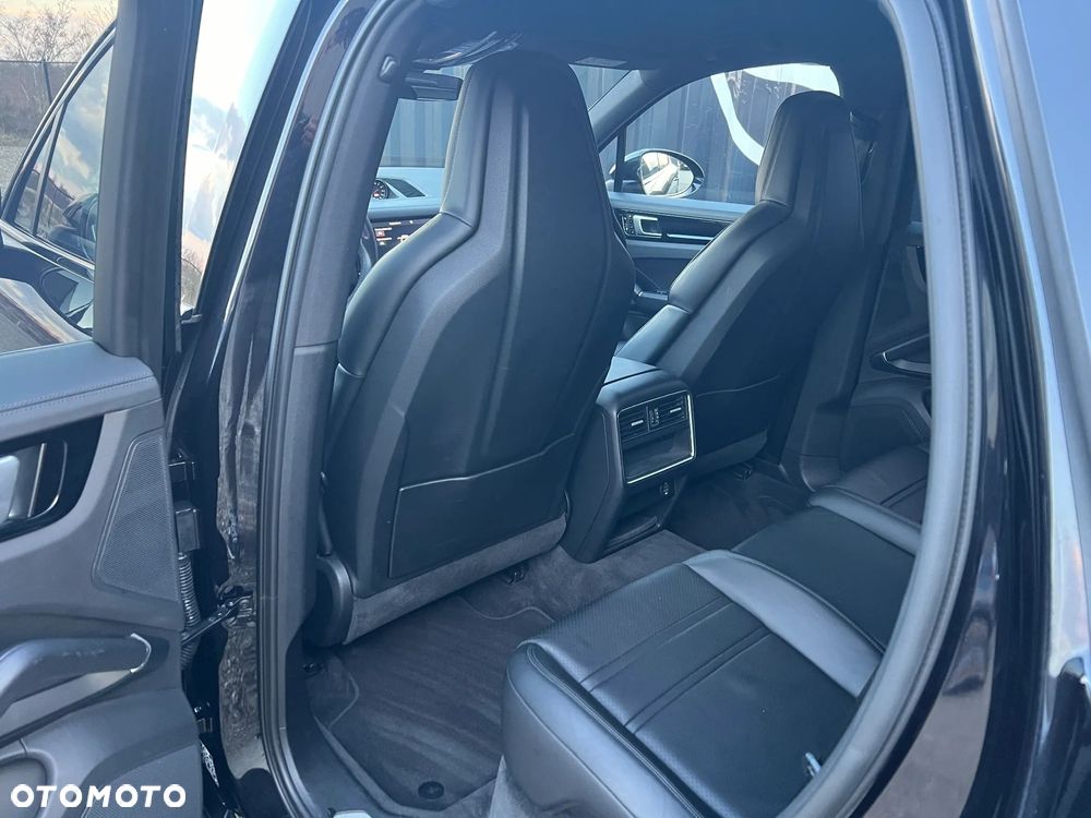 Porsche Cayenne Tiptronic S - 7