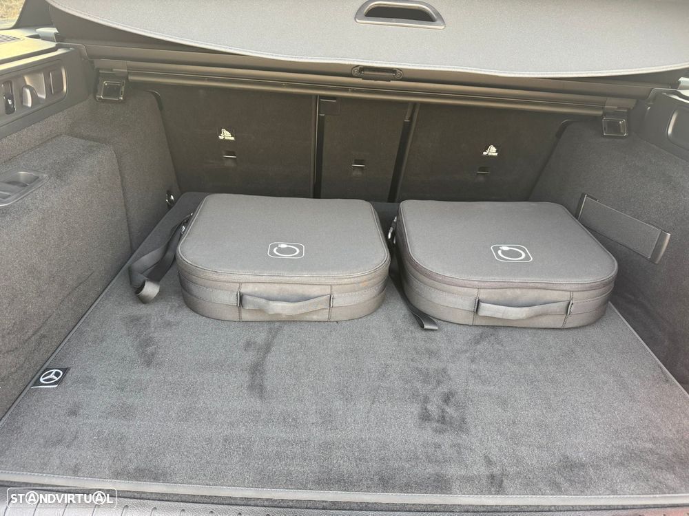 Mercedes-Benz C 300 e AMG Line - 29