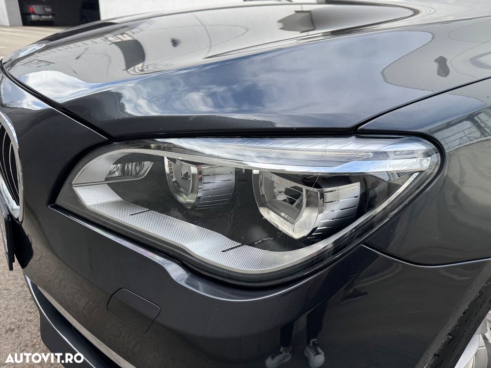 BMW Seria 7 730d xDrive - 26