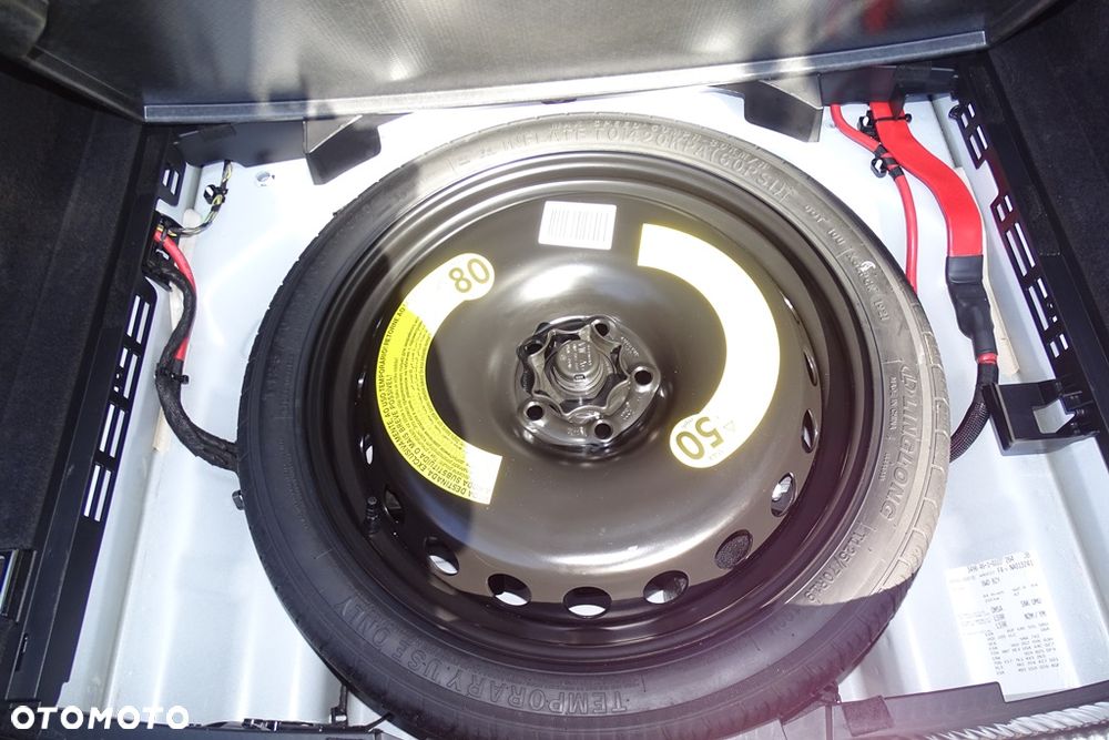 Audi A4 Avant 40 TFSI quattro S tronic advanced - 31