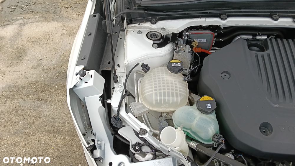 Volvo XC 40 T5 Recharge DKG Ultimate Bright - 22