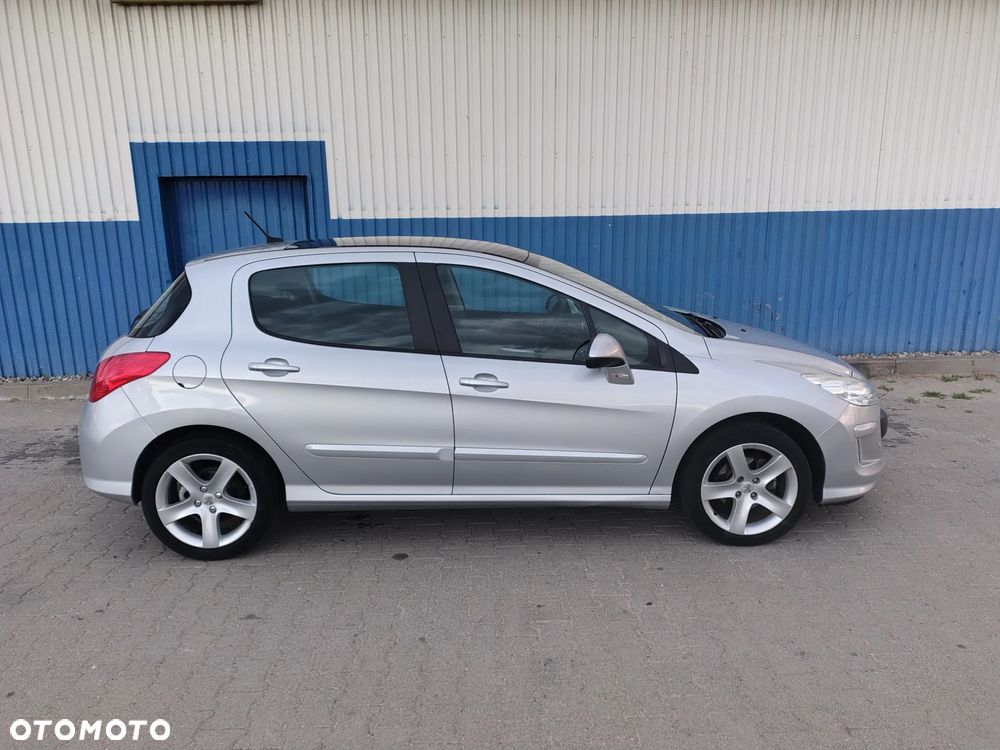 Peugeot 308 - 14