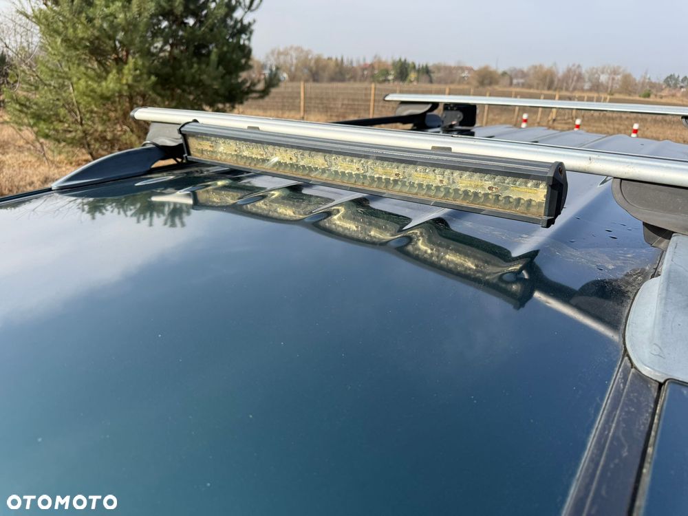 Suzuki Grand Vitara 2.7 V6 - 16