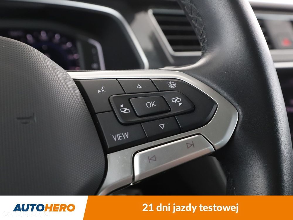 Volkswagen Tiguan - 28