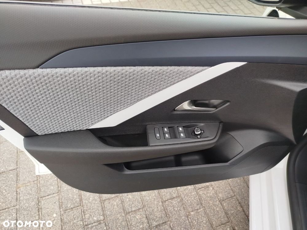Opel Astra - 12
