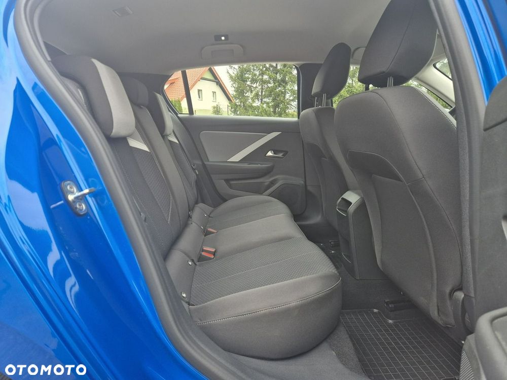 Opel Astra 1.2 Turbo Edition - 23