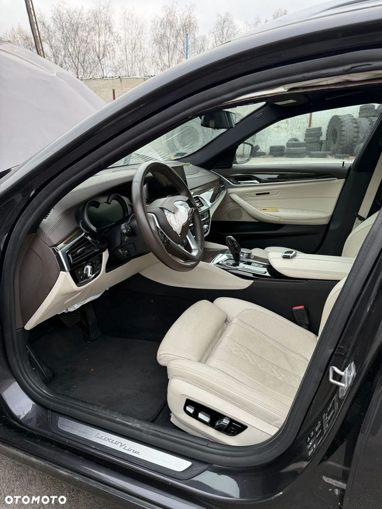 BMW Seria 5 - 10